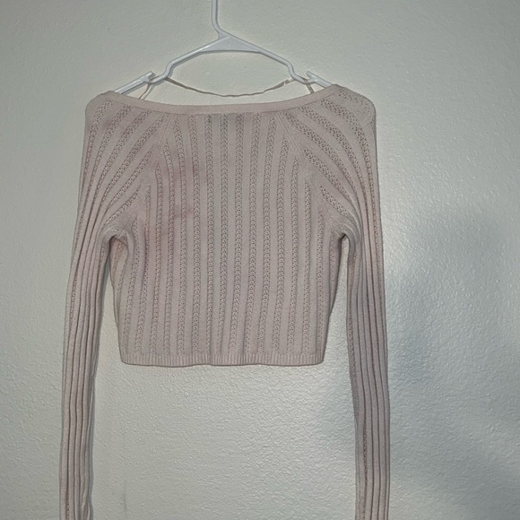 Cream colored top with tie front - Picture 2 of 2